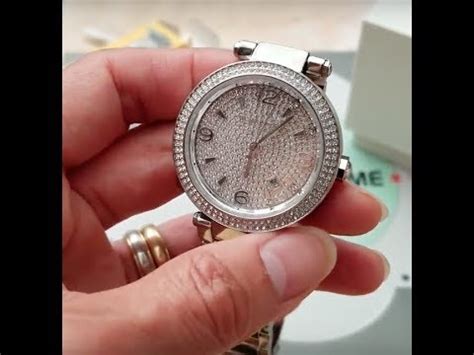 how to adjust watch band michael kors|does michael kors resize watches.